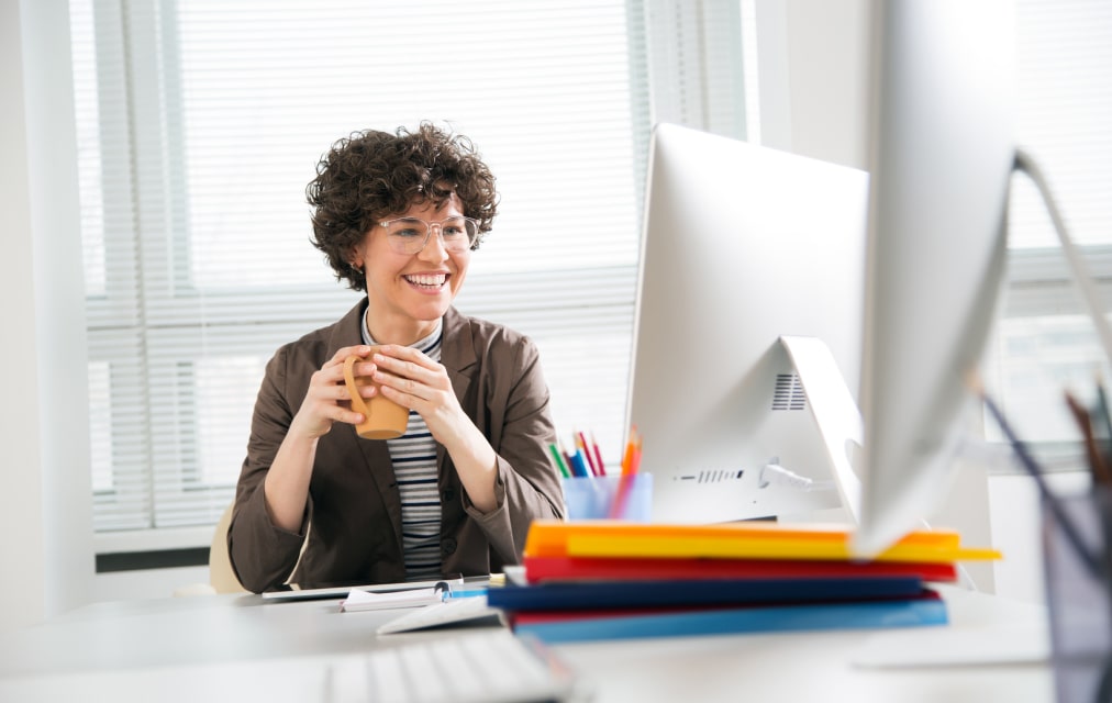 Three Reasons to Invest in an L Shaped Desk